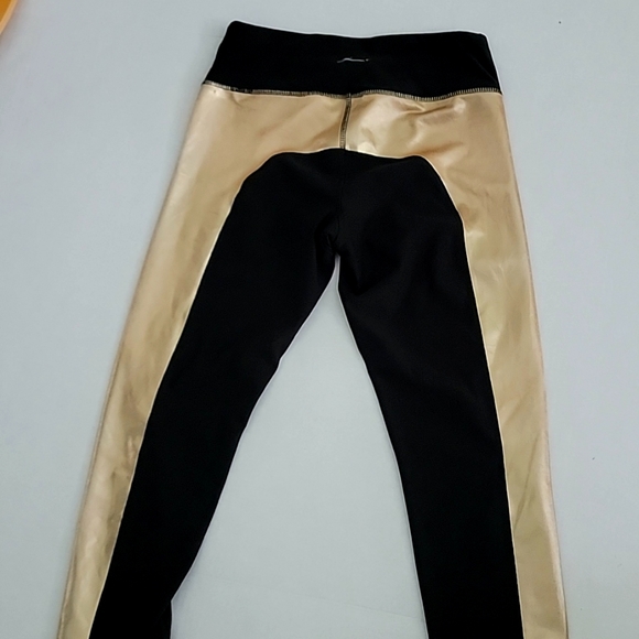 X by Gottex Black & Gold Contrast Leggings Women's Small - Picture 4 of 9